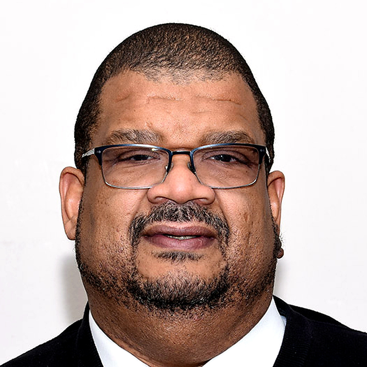 Portrait of Leon Lewis Jr., CGCIO